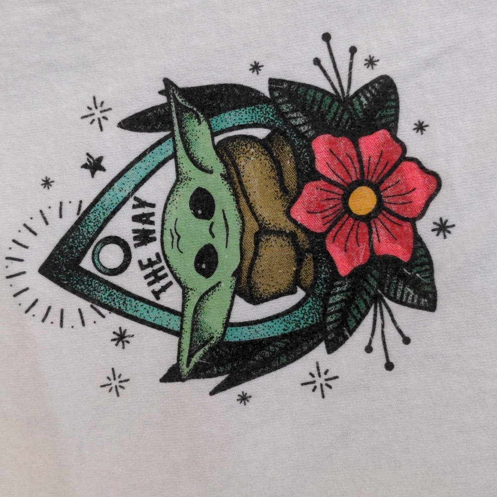 Star Wars baby Yoda small crop T-shirt - Picture 3 of 7